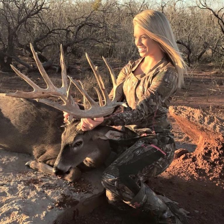 Women in Deer Hunting