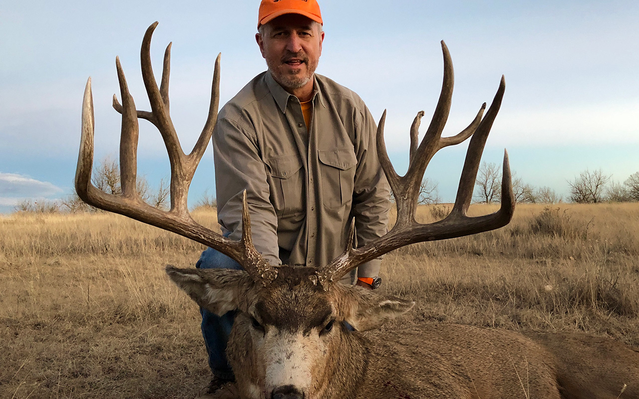 Mule Deer Hunting Outfitters