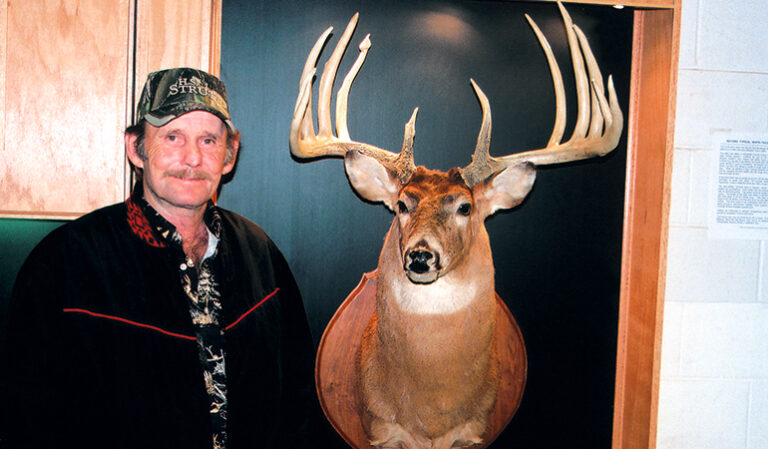 Missouri State Record Whitetail Deer